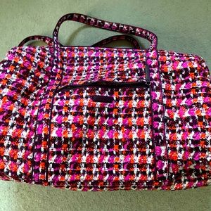 Large Vera Bradley Weekend Bag. Like new